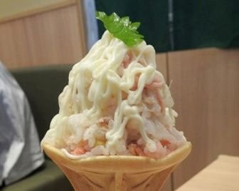 Суши в виде мороженого