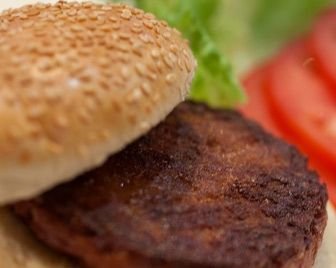 Себестоимость «мяса из пробирки» существенно снизилась