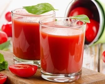 Томатный сок может облегчить симптомы менопаузы