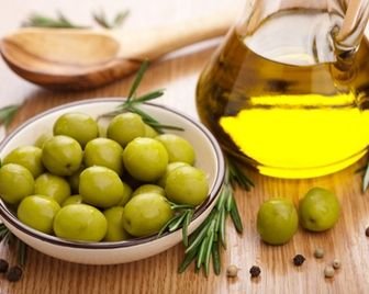 Названы 8 продуктов для поддержания красоты кожи